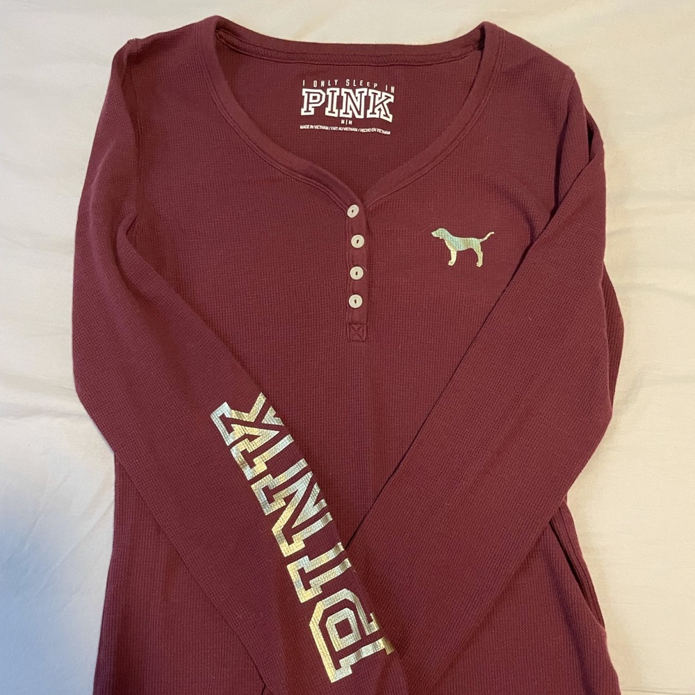PINK Victoria’s Secret Long Sleeve Sleep shirt